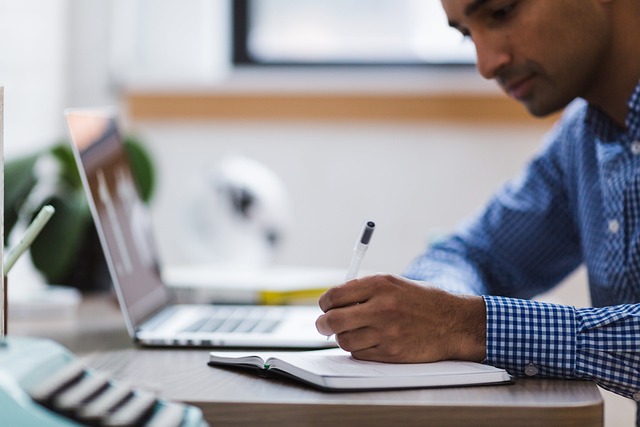 Enhancing Your Writing Process: How AI Tools Can Transform Content Creation and Engagement