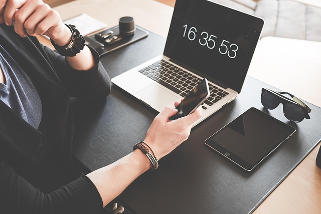 Writing Smarter: How AI Tools Are Transforming the Art of Written Communication